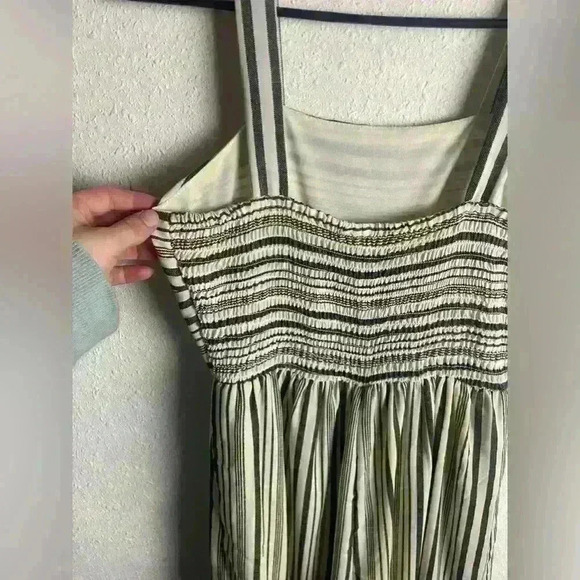 Japna Size Small Stripe Wide Leg Jumpsuit Smocked Black And White Sleeveless - Picture 4 of 5